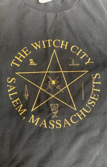 Vtg 90s Salem Massachusetts Witches T - Picture 2 of 3